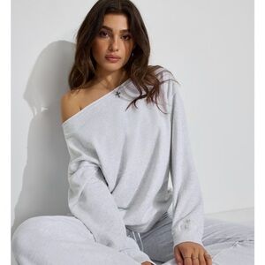 Express Off-Shoulder Light Gray Women's Knit Top